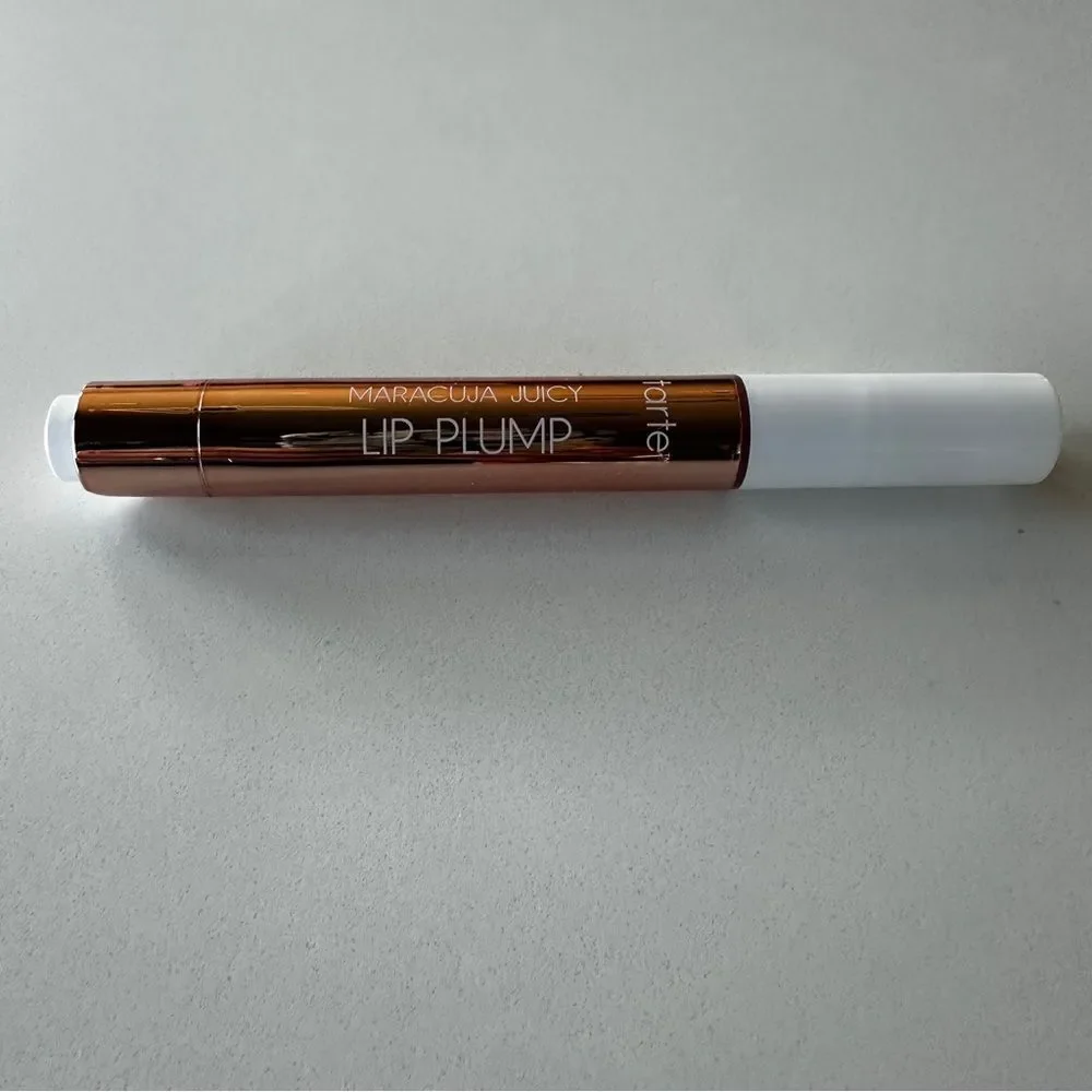 NWOB Full Size Tarte Maracuja Juicy Lip Plump in Forget Me Not